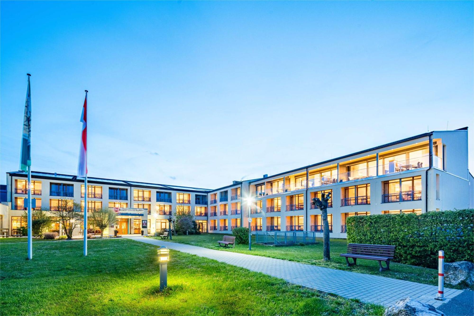 Best Western Plus Kurhotel An Der Obermaintherme Бад-Штаффельштайн Экстерьер фото