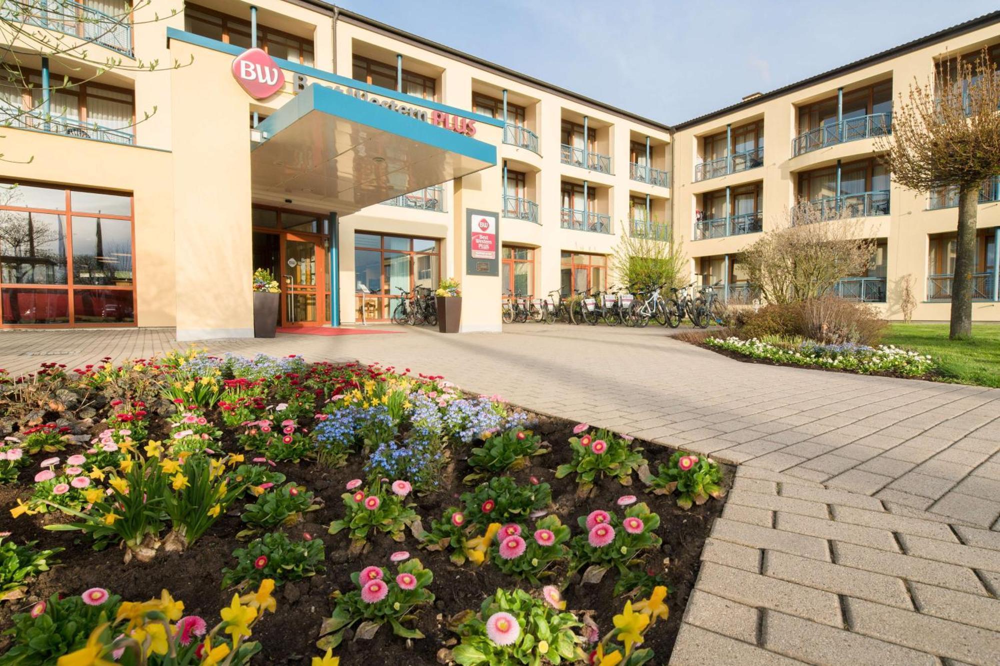Best Western Plus Kurhotel An Der Obermaintherme Бад-Штаффельштайн Экстерьер фото